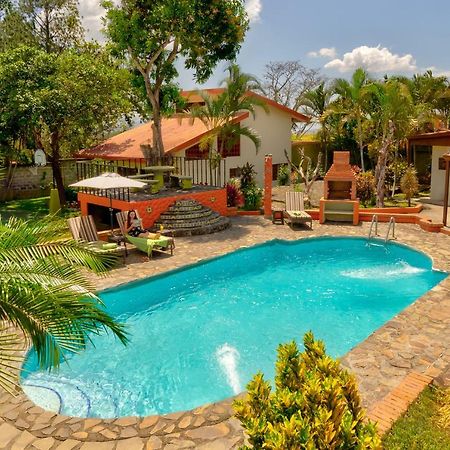 Dushi Vida Country Inn Alajuela Dış mekan fotoğraf